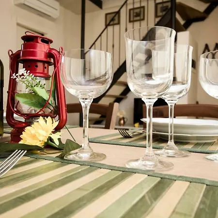 La Torre House By Tuscanywego Appartement